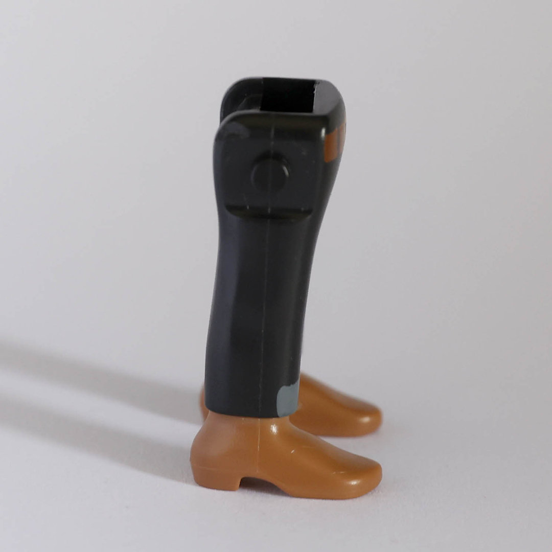 Playmobil Piernas negras botas marrones ¡Despiece! | clickclack.es