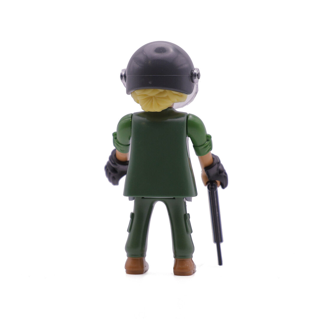 Playmobil 71761 Sobre sorpresa Piloto militar ¡Serie 27! | clickclack.es