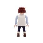 Playmobil Chica castaña de azul, rojo y blanco ¡Mercadillo! | clickclack.es