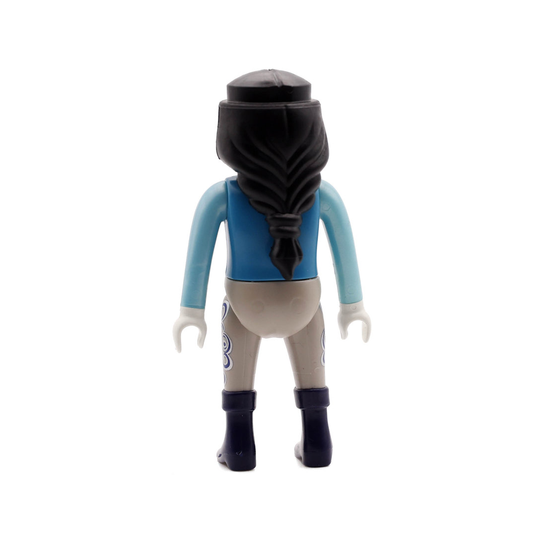 Playmobil Chica de azul y gris ¡Mercadillo! | clickclack.es