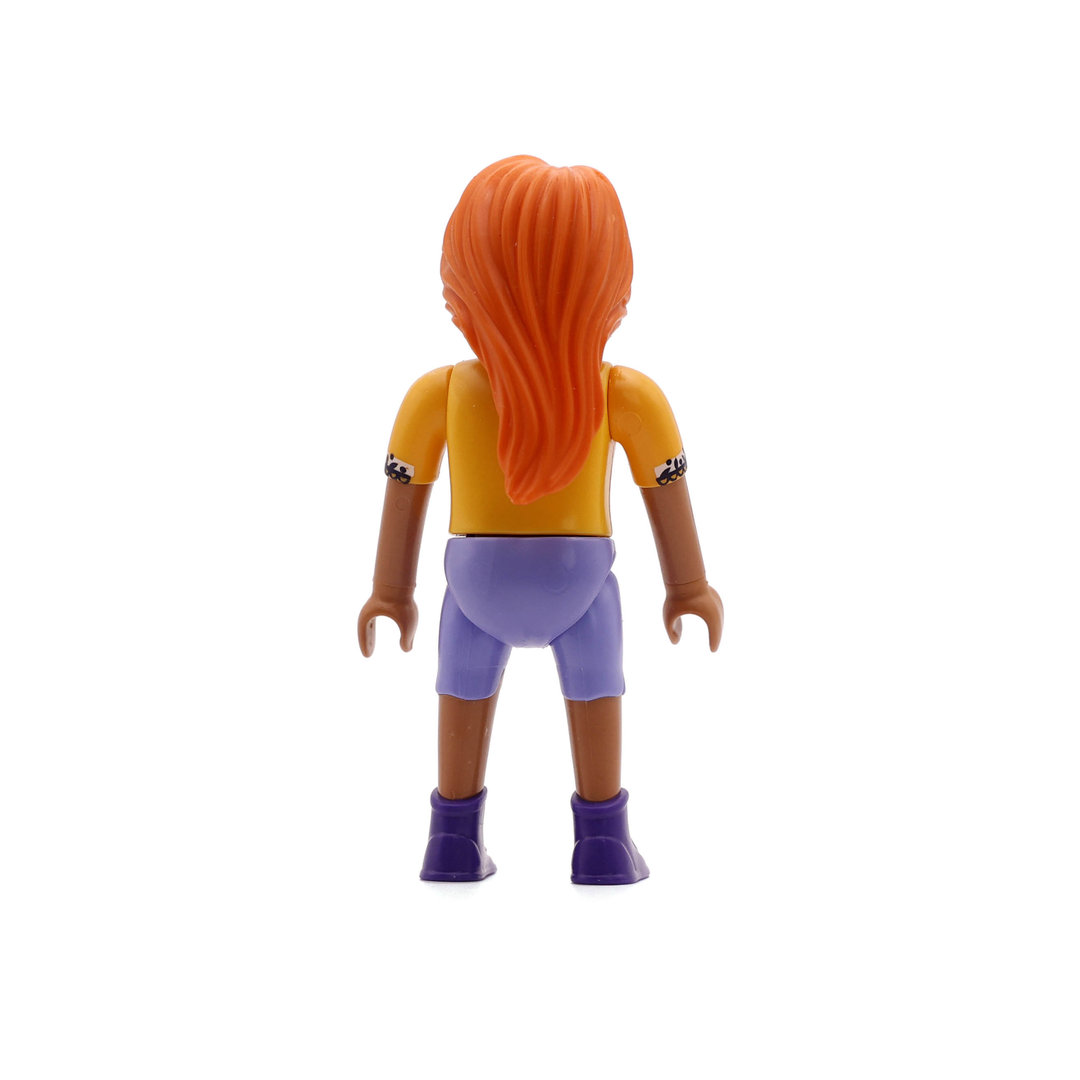 Playmobil Chica pelirroja de amarillo y lila ¡Mercadillo! | clickclack.es