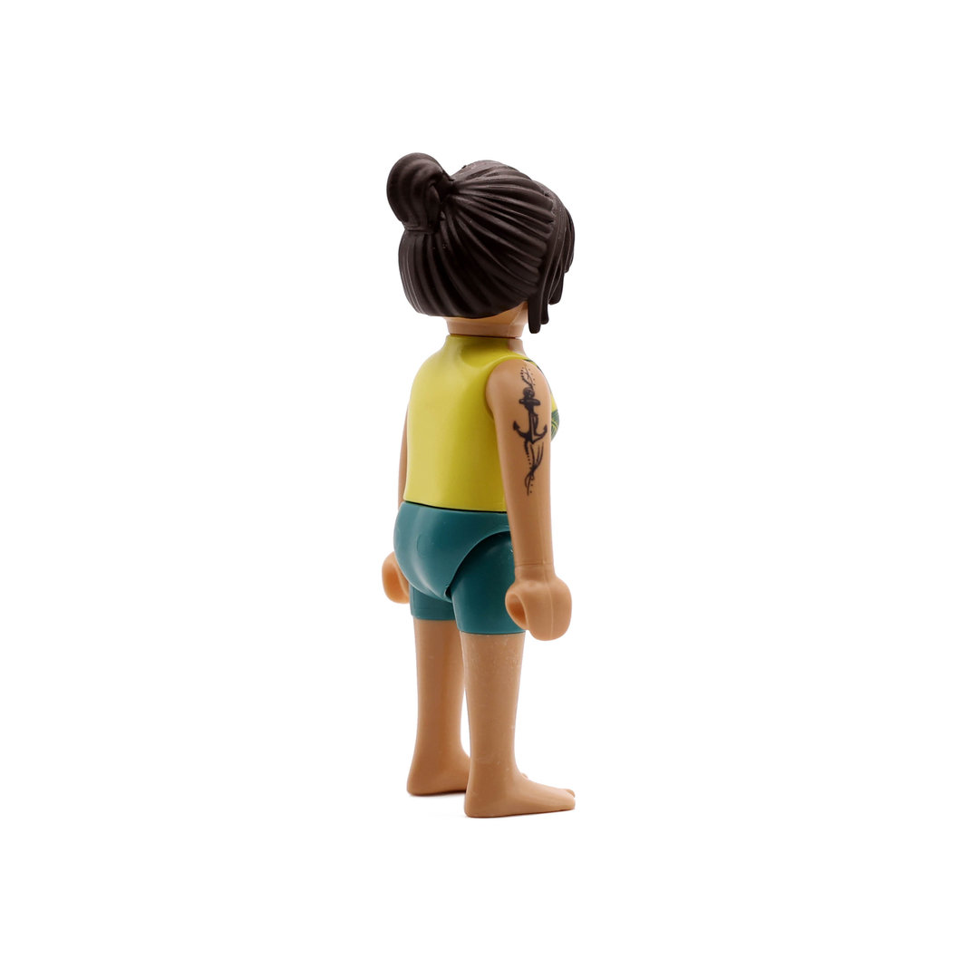 Playmobil Chica playera con tatuaje ancla ¡Mercadillo! | clickclack.es