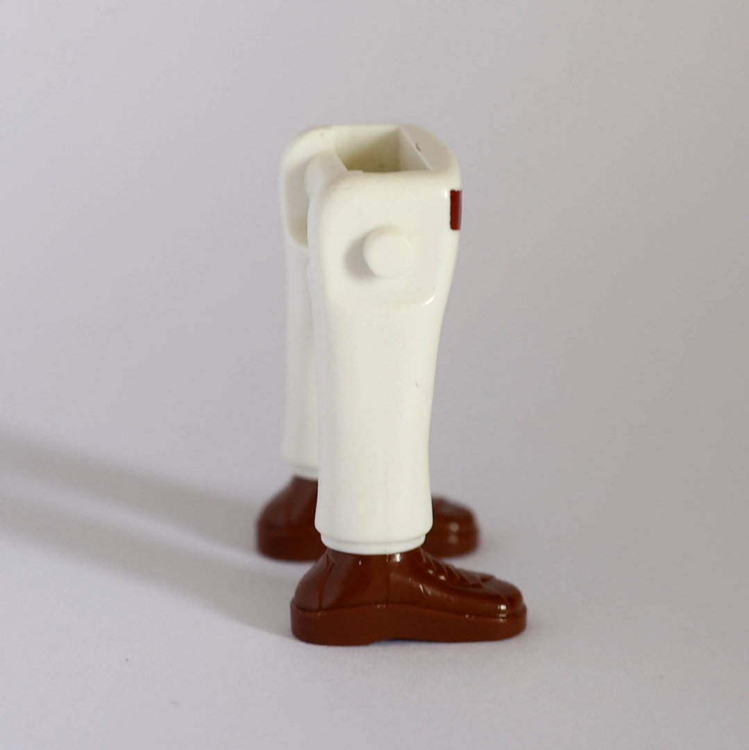 Playmobil Piernas blancas con cinturón ¡Despiece! | clickclack.es