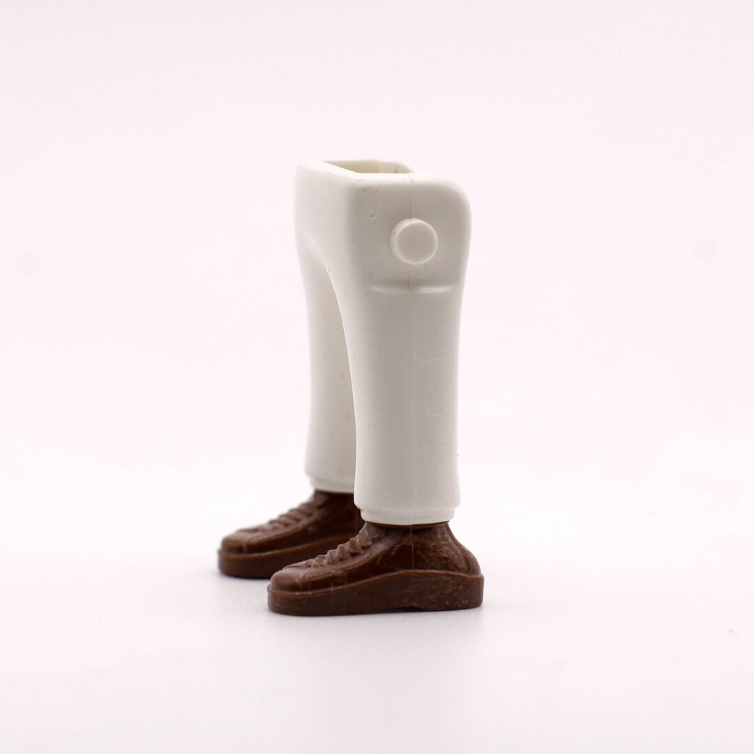Playmobil Piernas blancas zapatilla marrón ¡Despiece! | clickclack.es