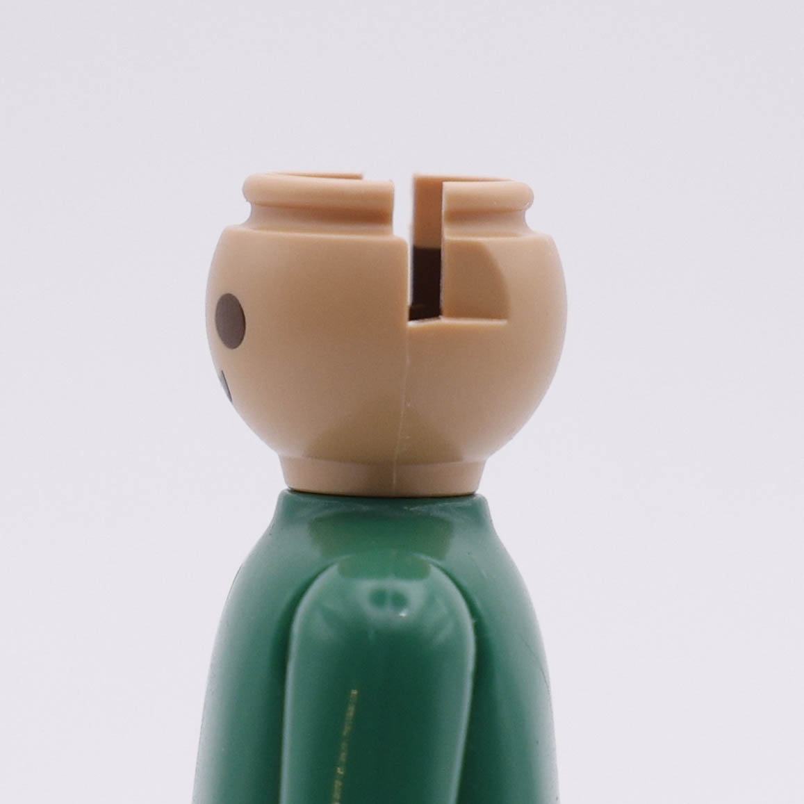 cabeza playmobil bronceada